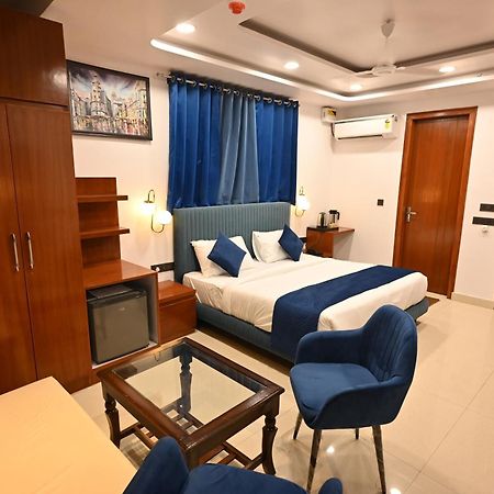 Hotel Down Town Paschim Vihar Delhi  Exterior foto