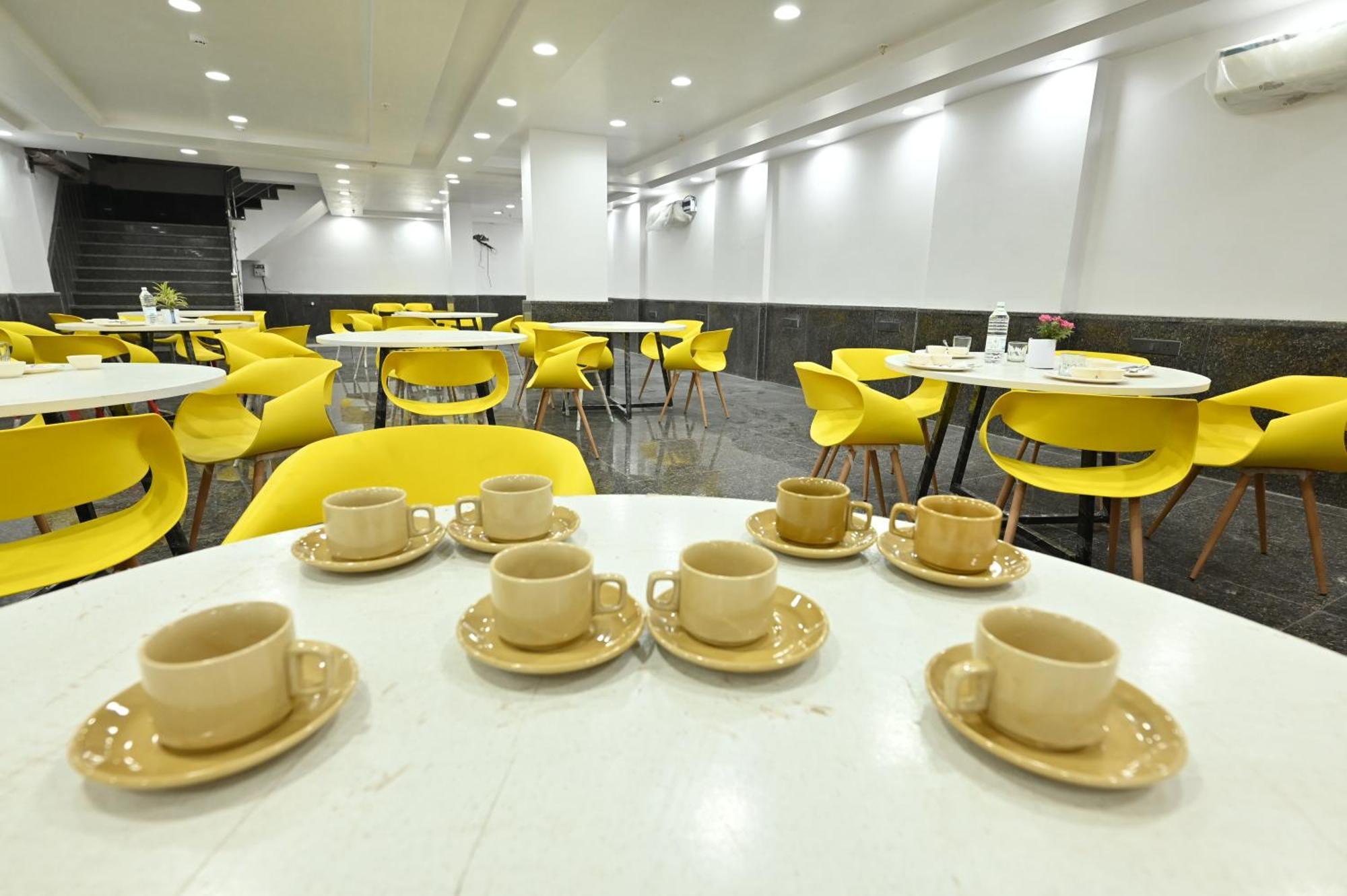 Hotel Down Town Paschim Vihar Delhi  Exterior foto