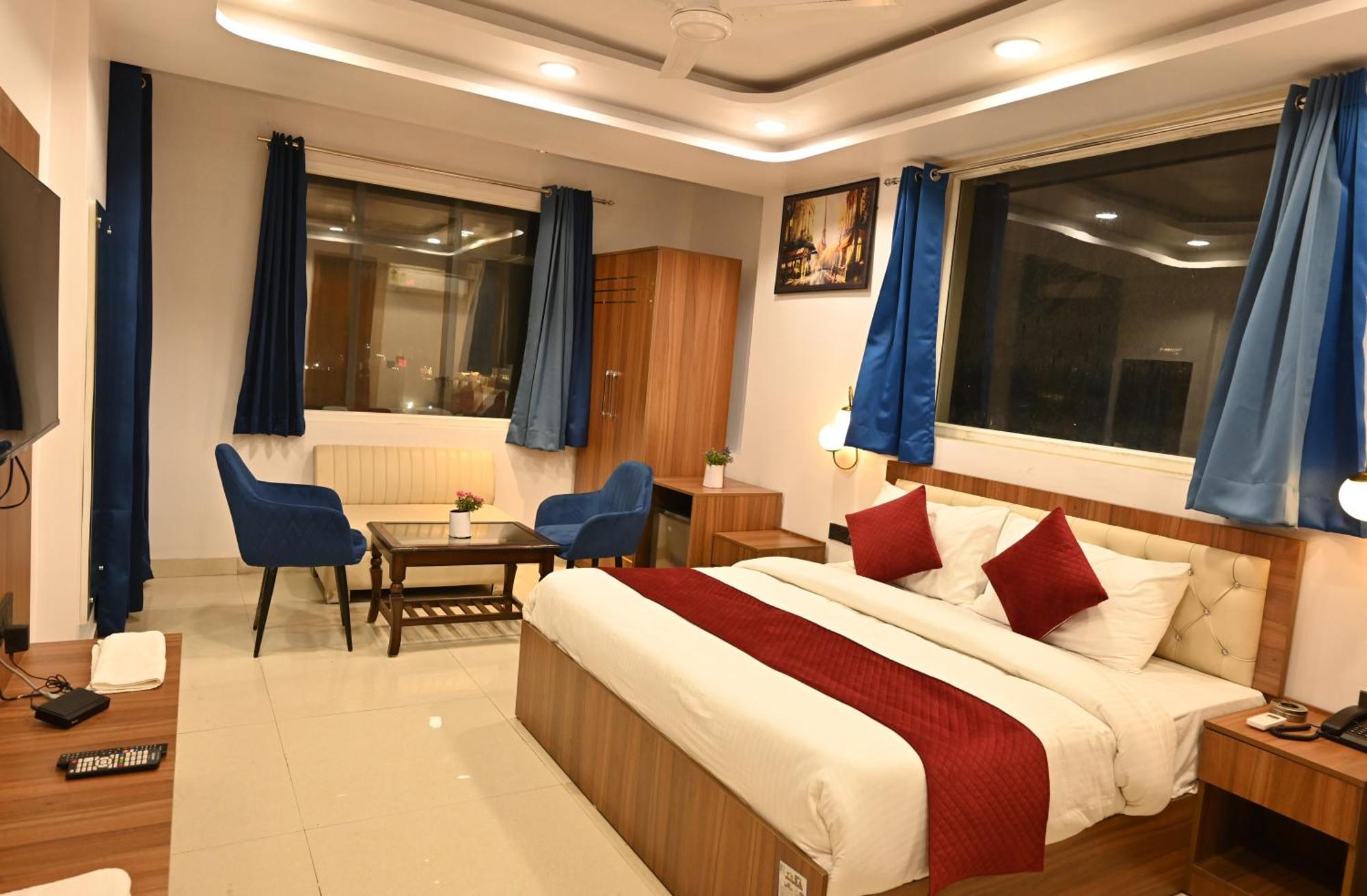 Hotel Down Town Paschim Vihar Delhi  Exterior foto